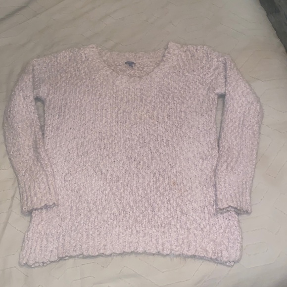 Soft pink sweater size large - Picture 1 of 4